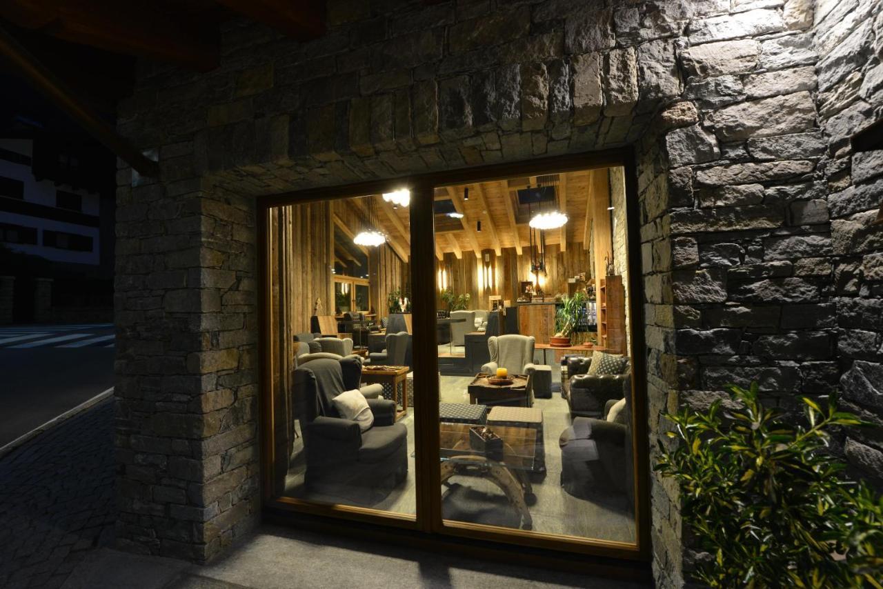 Hotel Maison Saint Jean Courmayeur Extérieur photo
