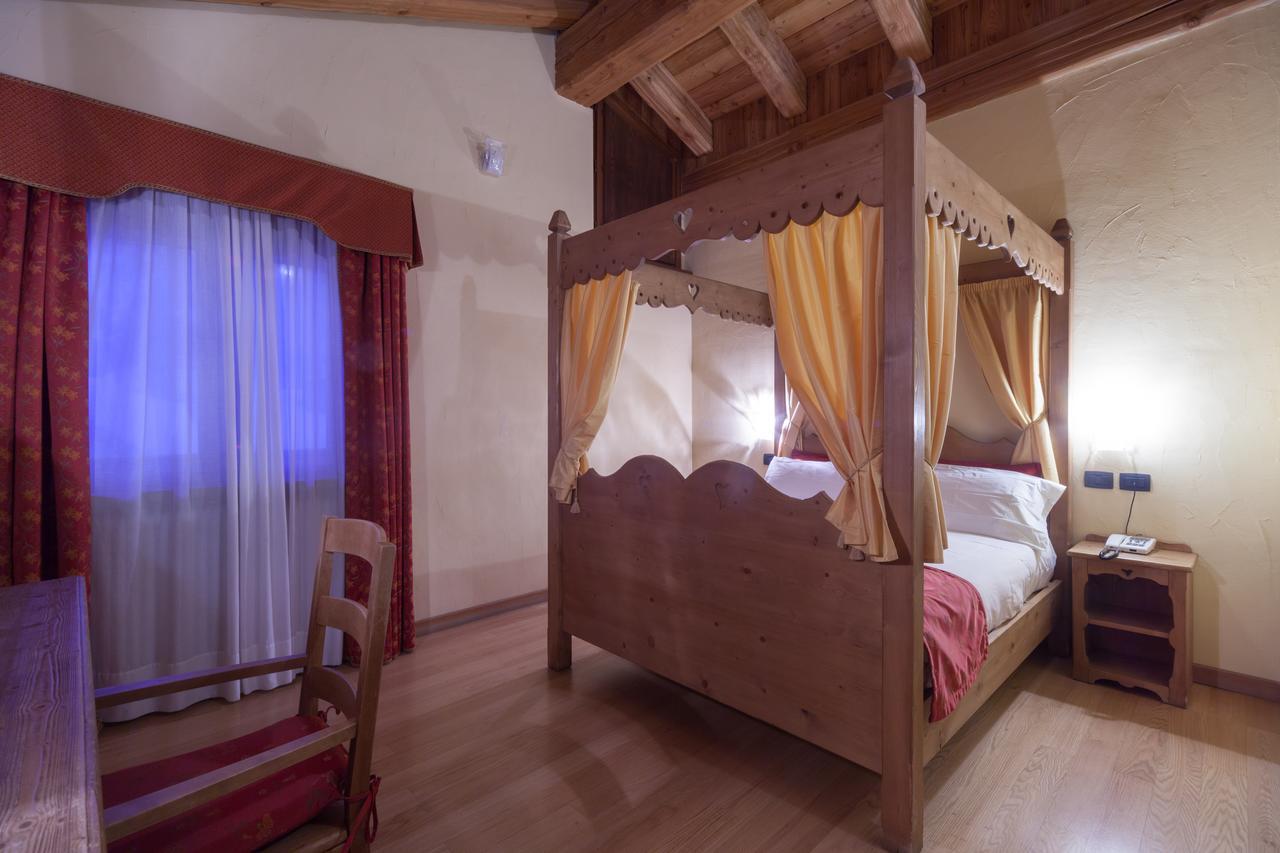Hotel Maison Saint Jean Courmayeur Extérieur photo