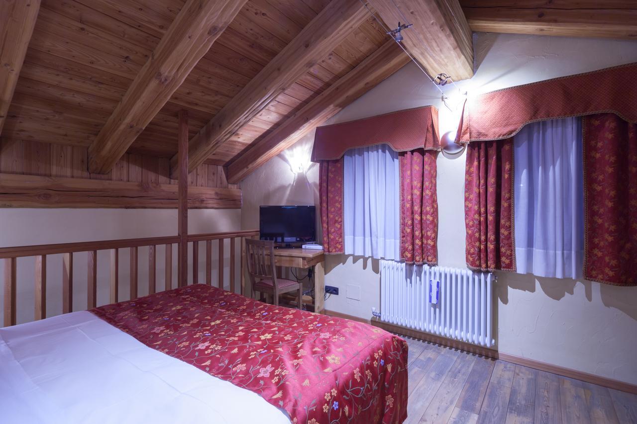 Hotel Maison Saint Jean Courmayeur Extérieur photo