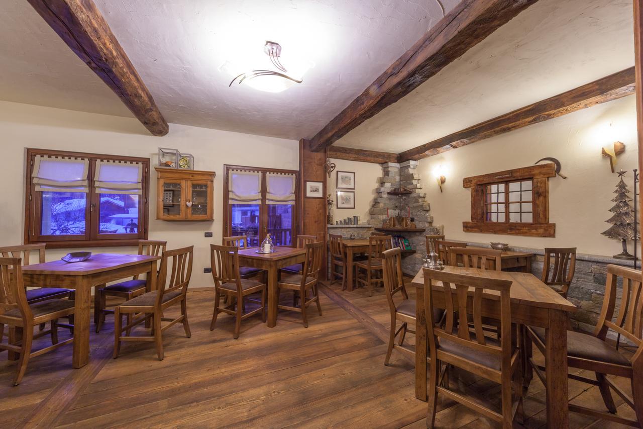 Hotel Maison Saint Jean Courmayeur Extérieur photo
